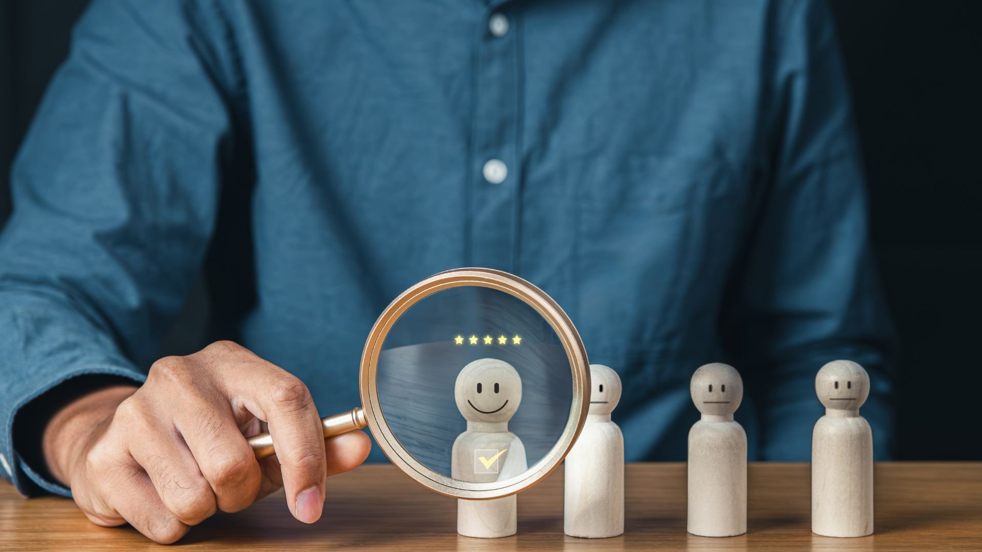 面對台灣 2026 年最新《勞動基準法》與《紀念日及節日實施條例》的調整，許多 HR 在排班與節日假日加班費計算時，容易忽略小細節而踩到法規紅線。