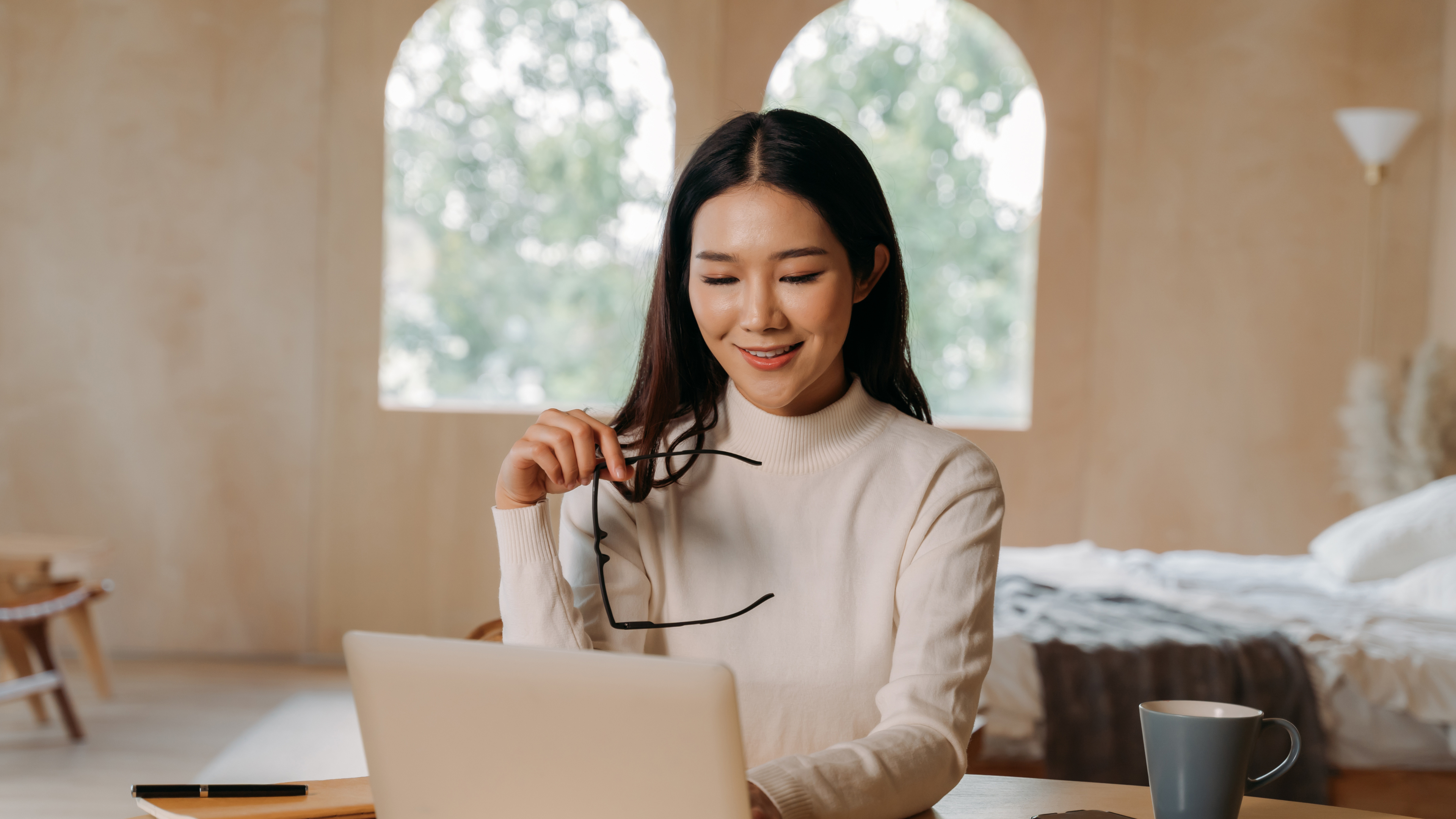 You can usually tell whether a relationship is a Contract for Service by a few key traits: 