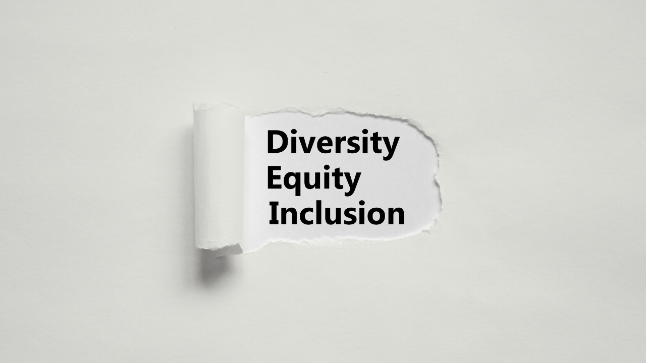 To promote DEI within remote teams, it’s essential to establish diverse hiring practices. This involves a comprehensive approach to recruiting and selecting team members that goes beyond just finding people from different backgrounds. Here are some crucial aspects to consider: