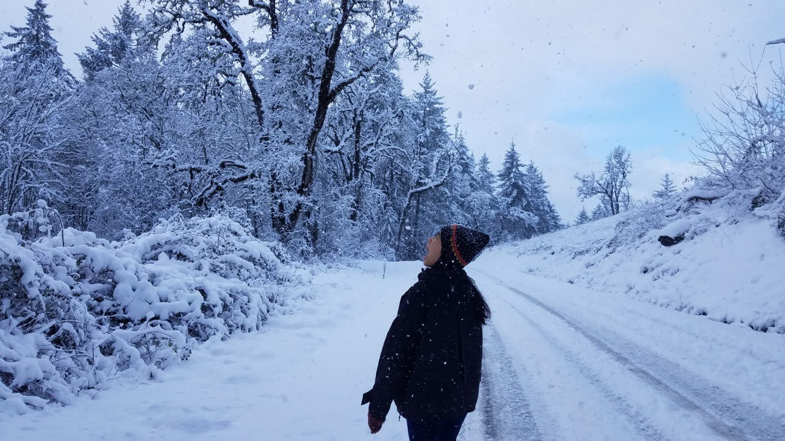 這次一趟帶著全職工作數位遊牧，我覺得最重要、最實用的工作用品，以後也都會帶的行李如下！