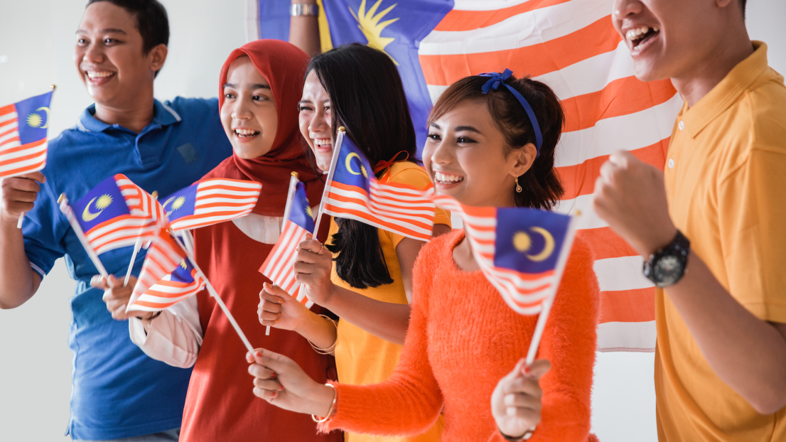 Malaysia’s public holidays in 2026 combine federal holidays (widely observed across the nation) and state-specific holidays that depend on the employee’s state of employment.