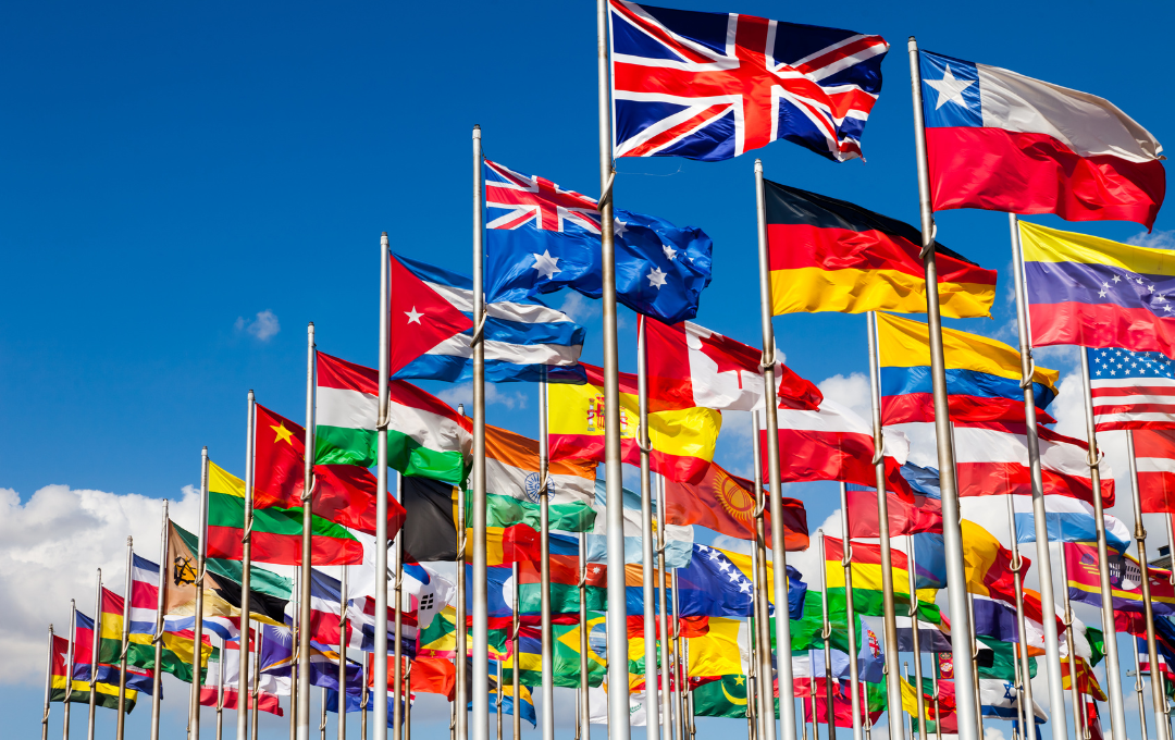 Differences between paying a contractor and paying an employee internationally