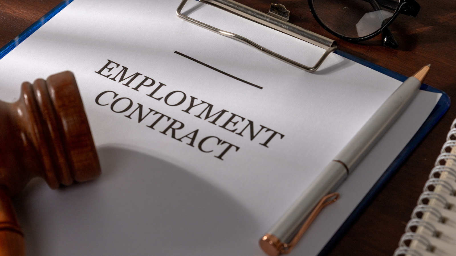  A primary challenge for employers in India is that public holiday entitlements are governed largely at the state level. If you manage a cross-state team, make sure you understand each state’s labour and compliance laws. 