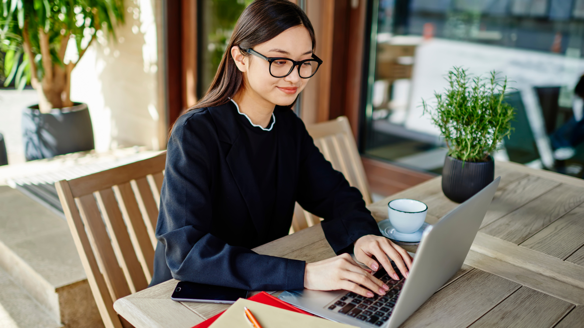 Hong Kong Remote Employee Compliance Risk and Challenges