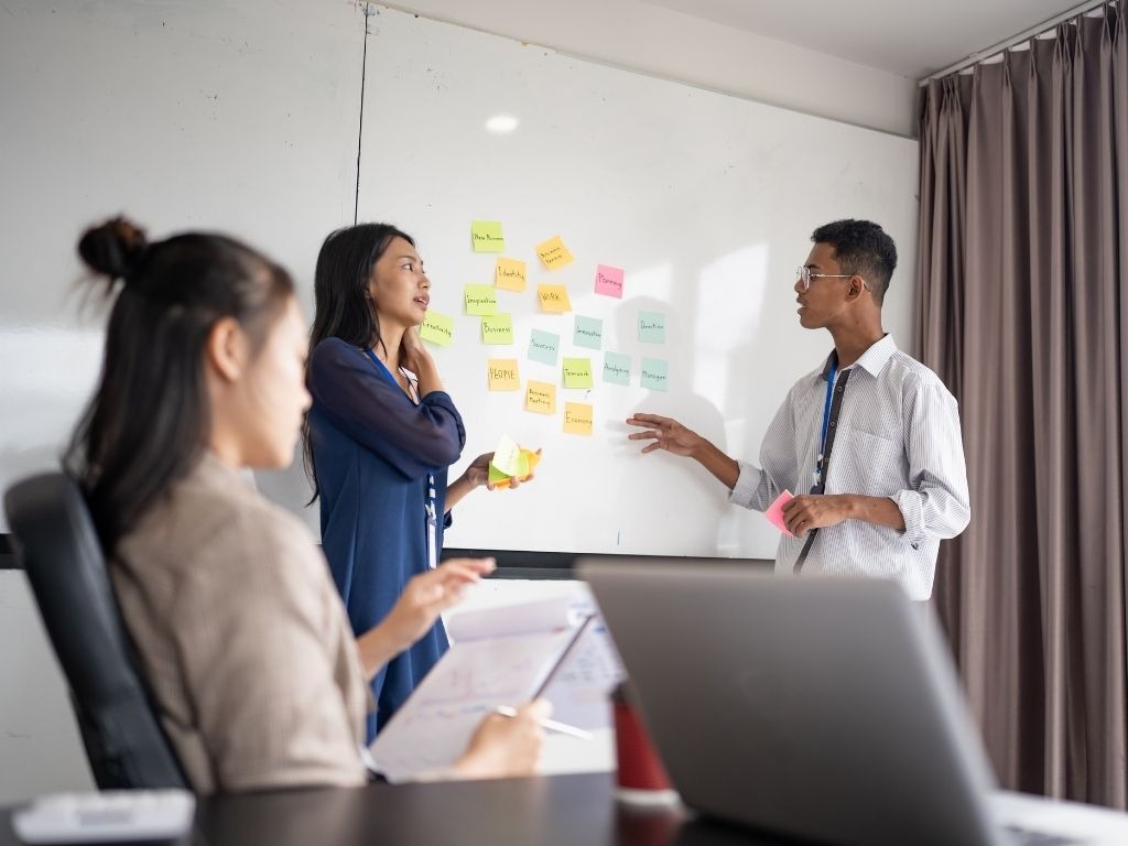 因應不同假別,公司應提供對應的與國定假日加班費薪資計算,切勿誤算免有觸法疑慮。